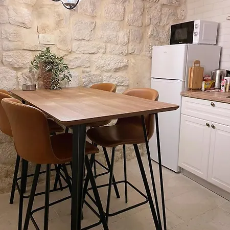 Dimora Picco Couette-café 3*