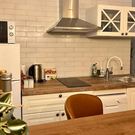 Dimora Picco Couette-café 3*