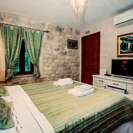 Dimora Picco Bello 3* Τρογκίρ