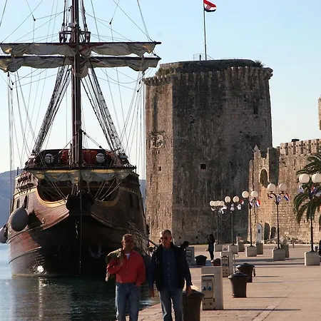 Bed & Breakfast Dimora Picco Bello 3*